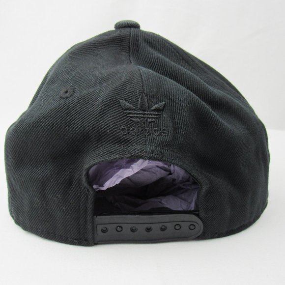 Adidas Black Baseball Cap w/Black Retro Embroidered Trefoil Logo Snap Back EUC - Picture 4 of 9